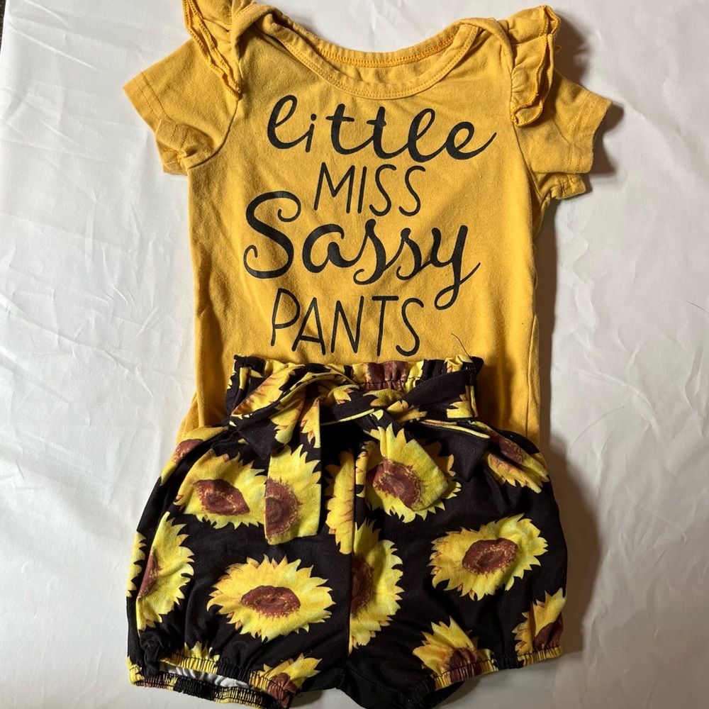 Customs Infant Sunflower Outfit